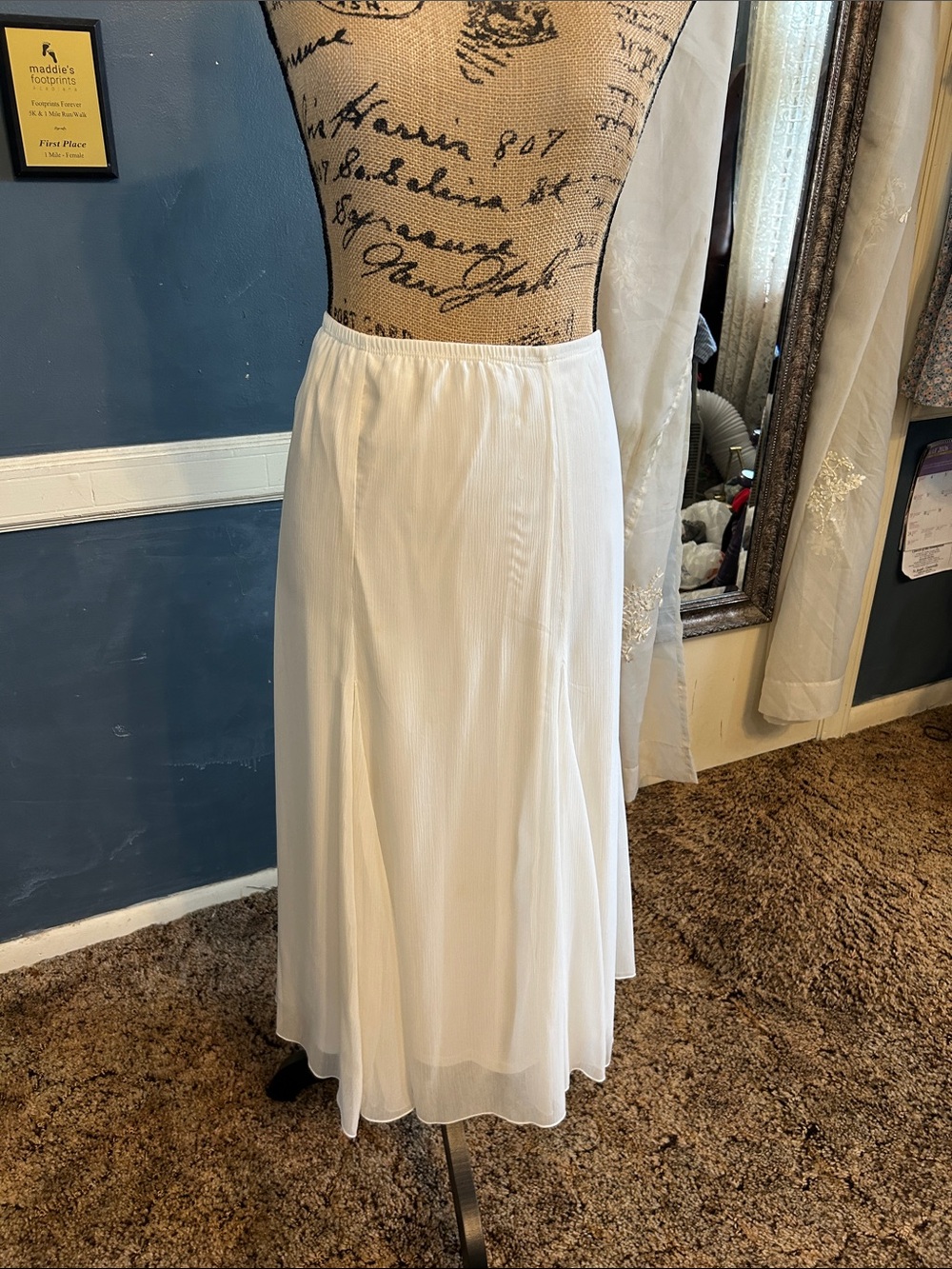 Ruby Rd. White Maxi Skirt with Elastic Waist